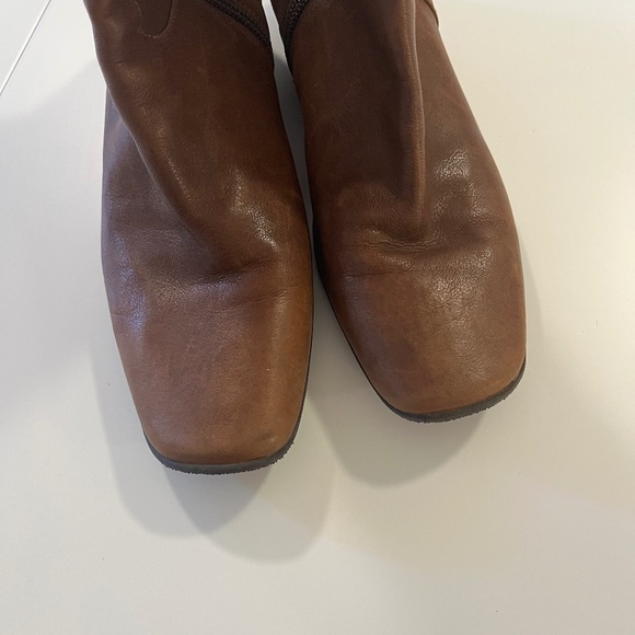 Brown Leather Boots - Picture 6 of 7